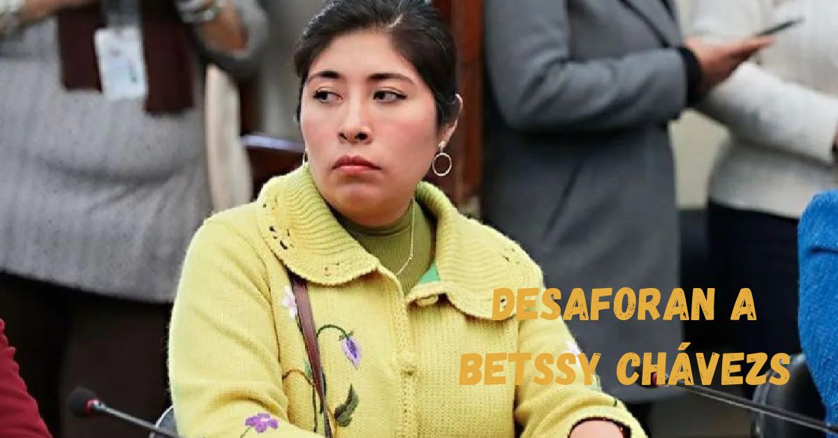 Desaforan a Betssy Chávez