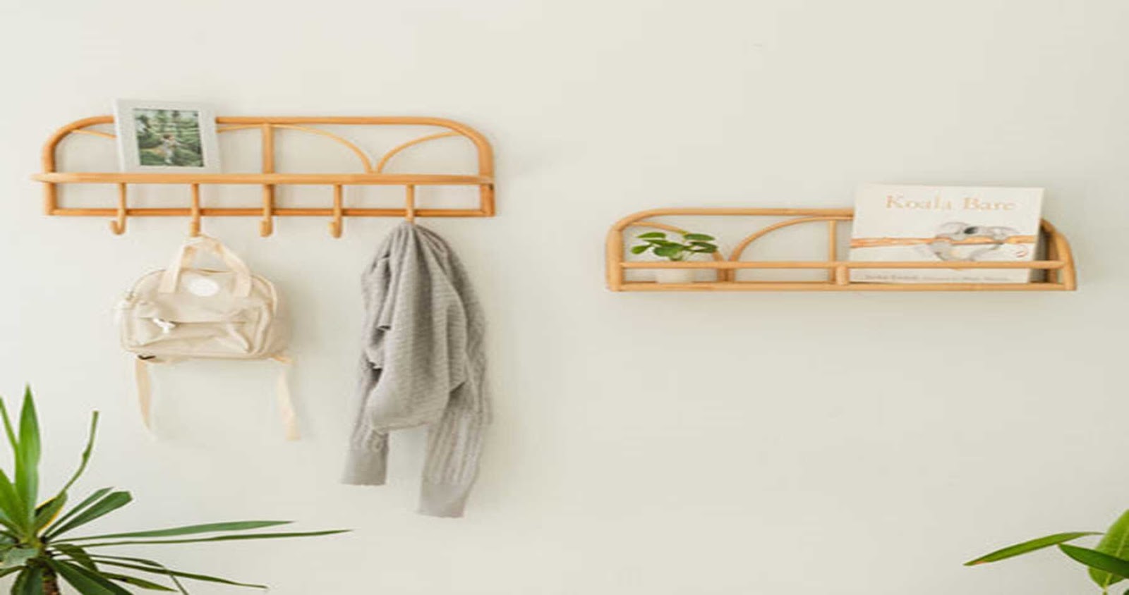 15 Creative Uses for Rattan Shelves in the Living Room