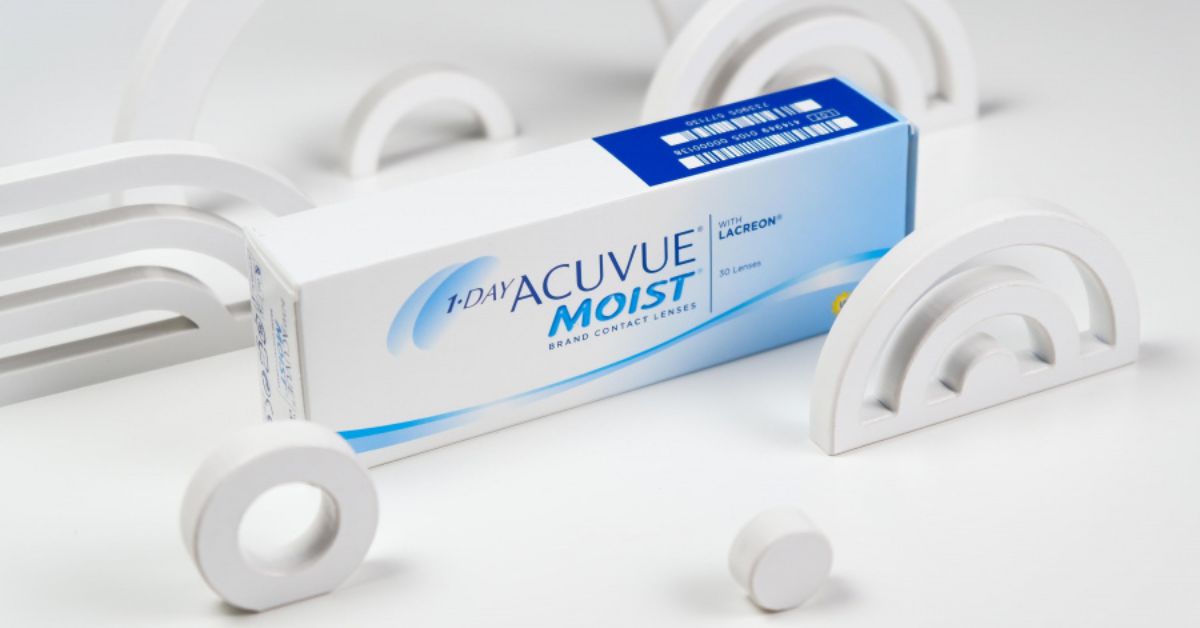 ACUVUE MOIST